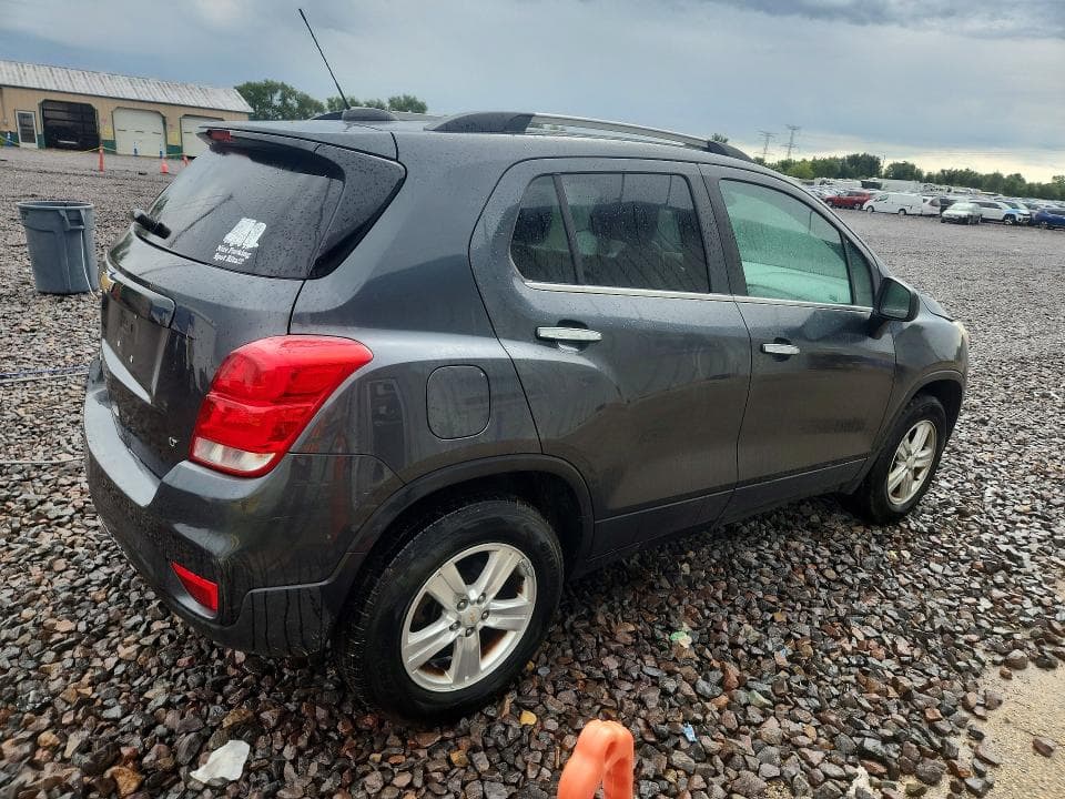 2018 CHEVROLET TRAX 1LT 3