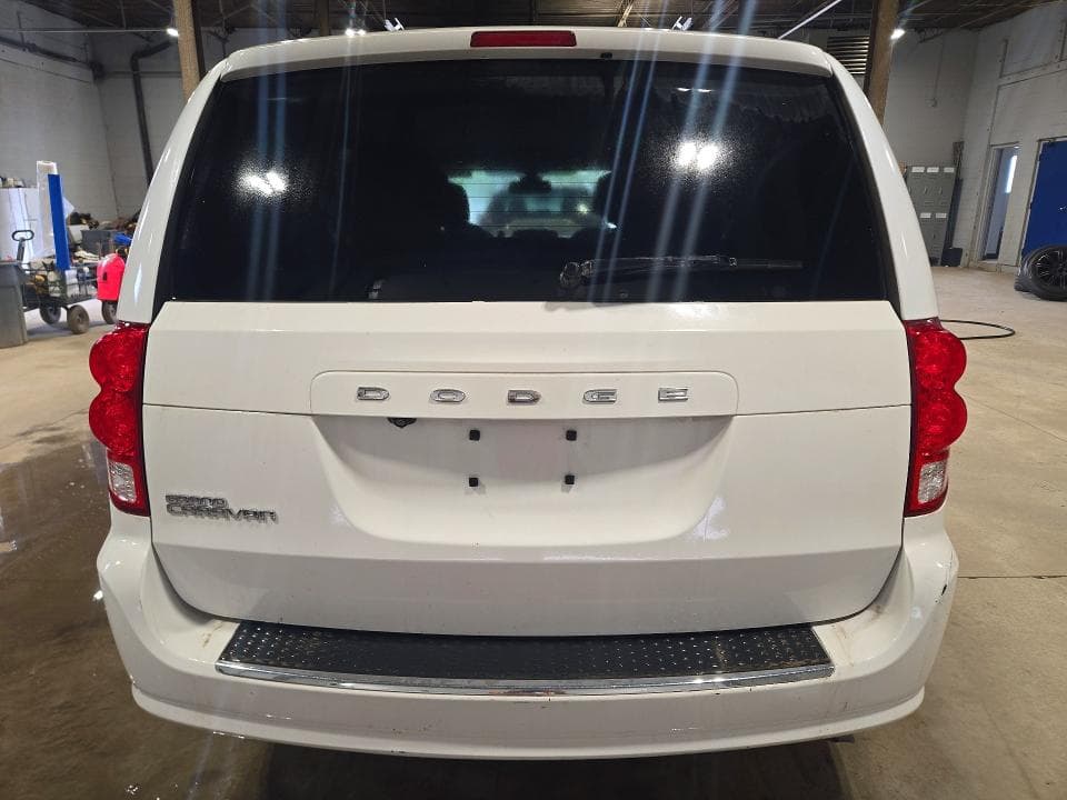2019 DODGE GRAND CARAVAN SE 6