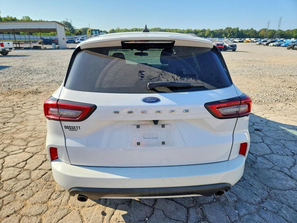 2023 FORD ESCAPE ST LINE 6