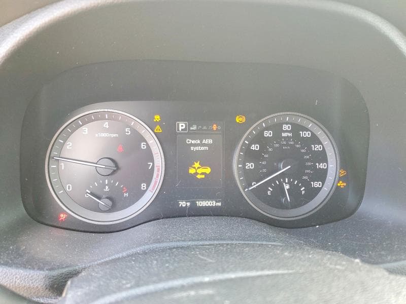 2017 HYUNDAI TUCSON LIMITED 9