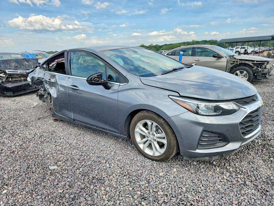 2019 CHEVROLET CRUZE LT 4