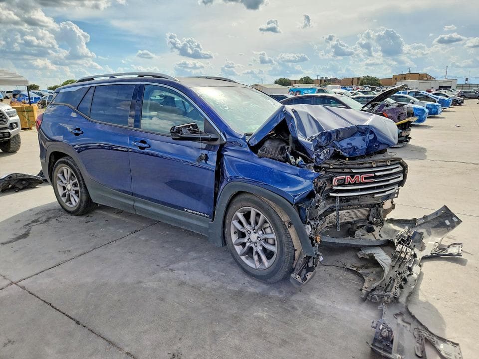 2022 GMC TERRAIN SLT 4