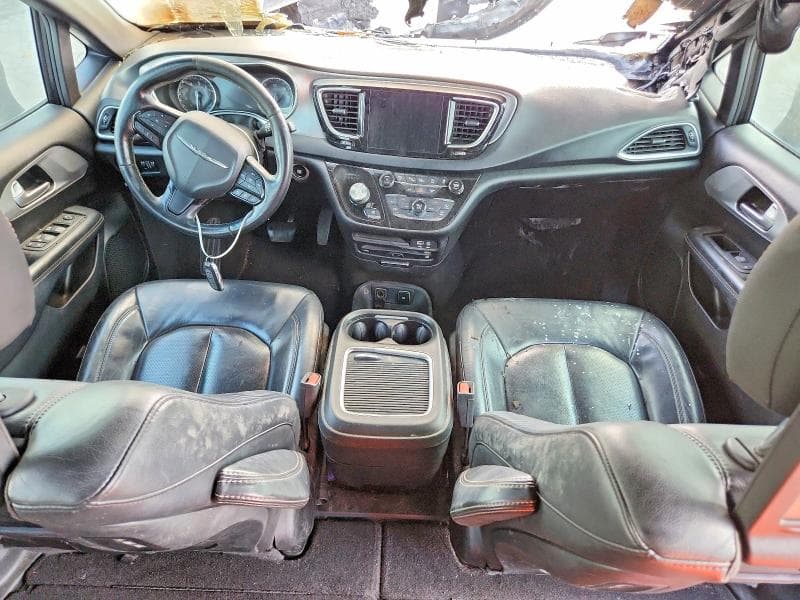 2018 CHRYSLER PACIFICA TOURING L PLUS 8