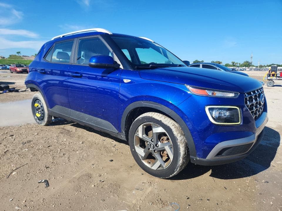 2023 HYUNDAI VENUE LIMITED 4