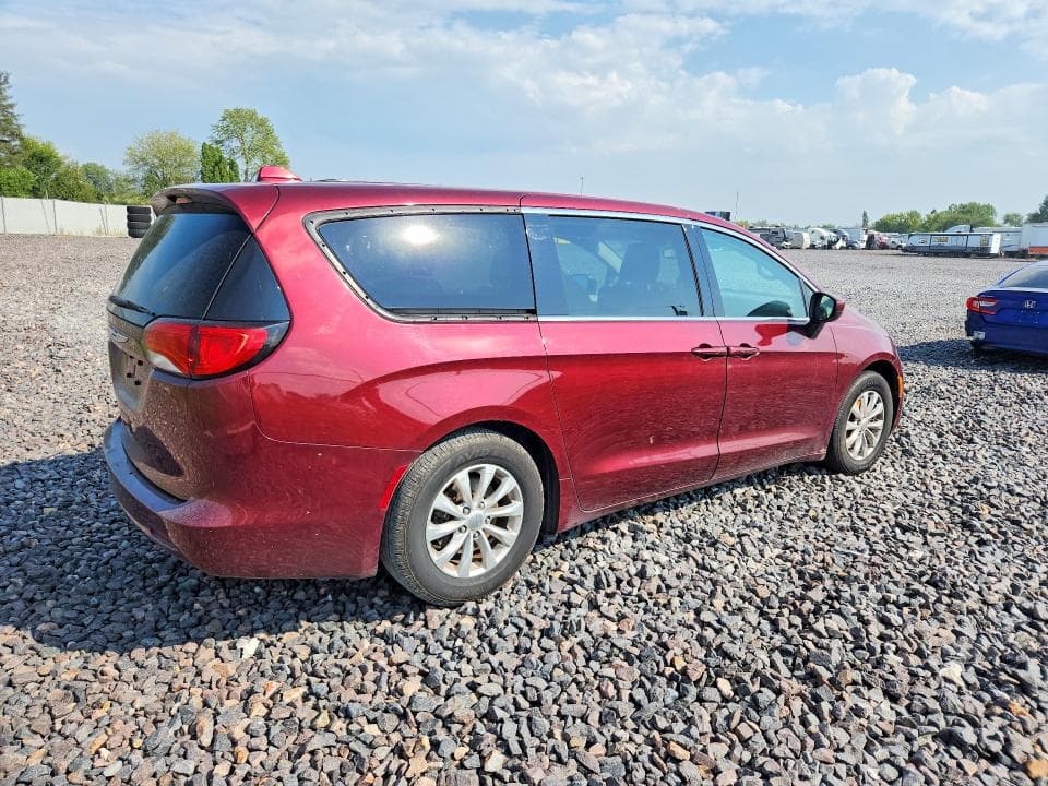 2017 CHRYSLER PACIFICA TOURING 3