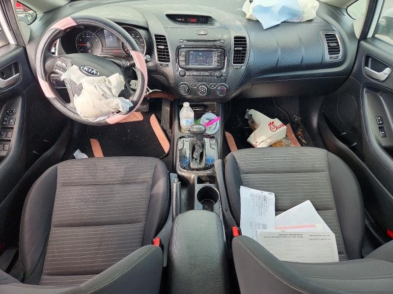 2017 KIA FORTE LX 8