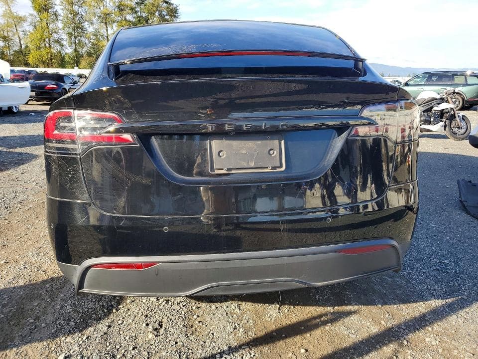 2022 TESLA MODEL X 6