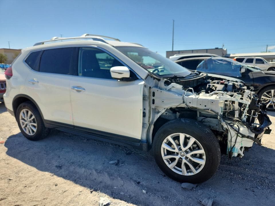 2020 NISSAN ROGUE SV 4