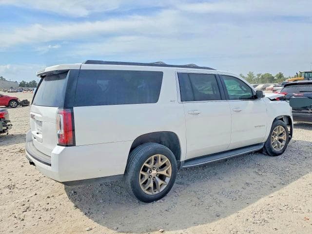 2019 GMC YUKON XL C1500 SLT 3