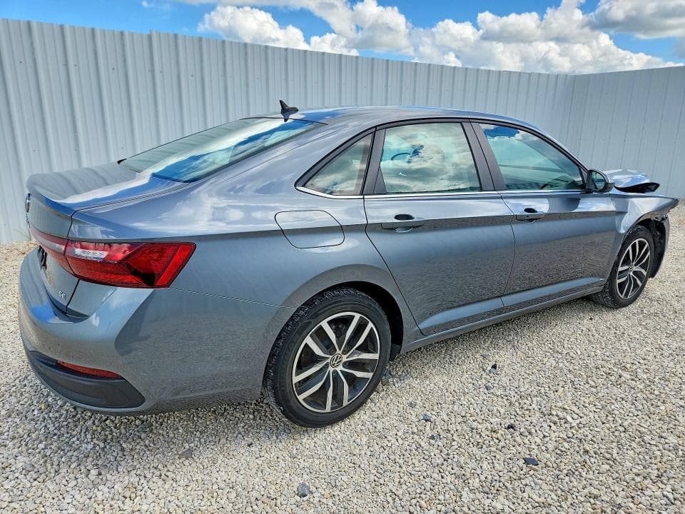 2025 VOLKSWAGEN JETTA SE 3