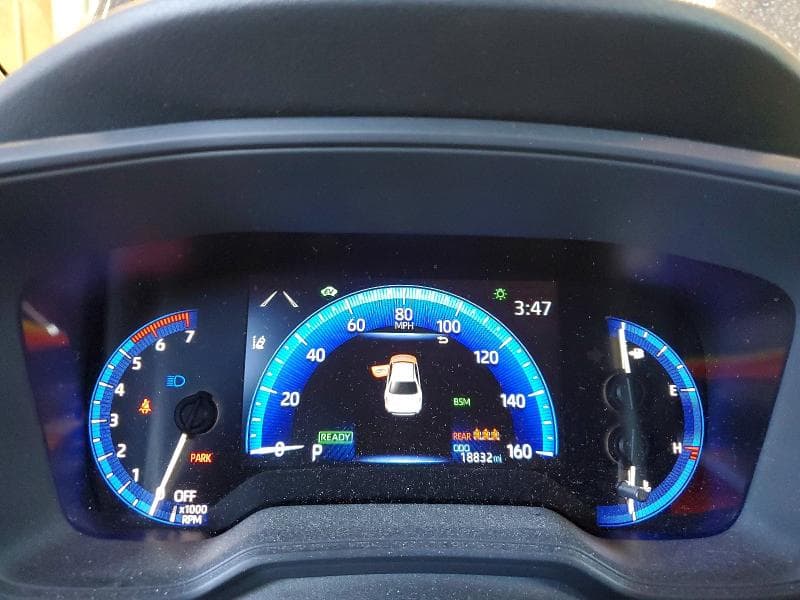 2022 TOYOTA COROLLA LE 9