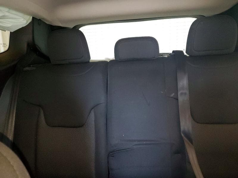 2023 JEEP RENEGADE LATITUDE 10