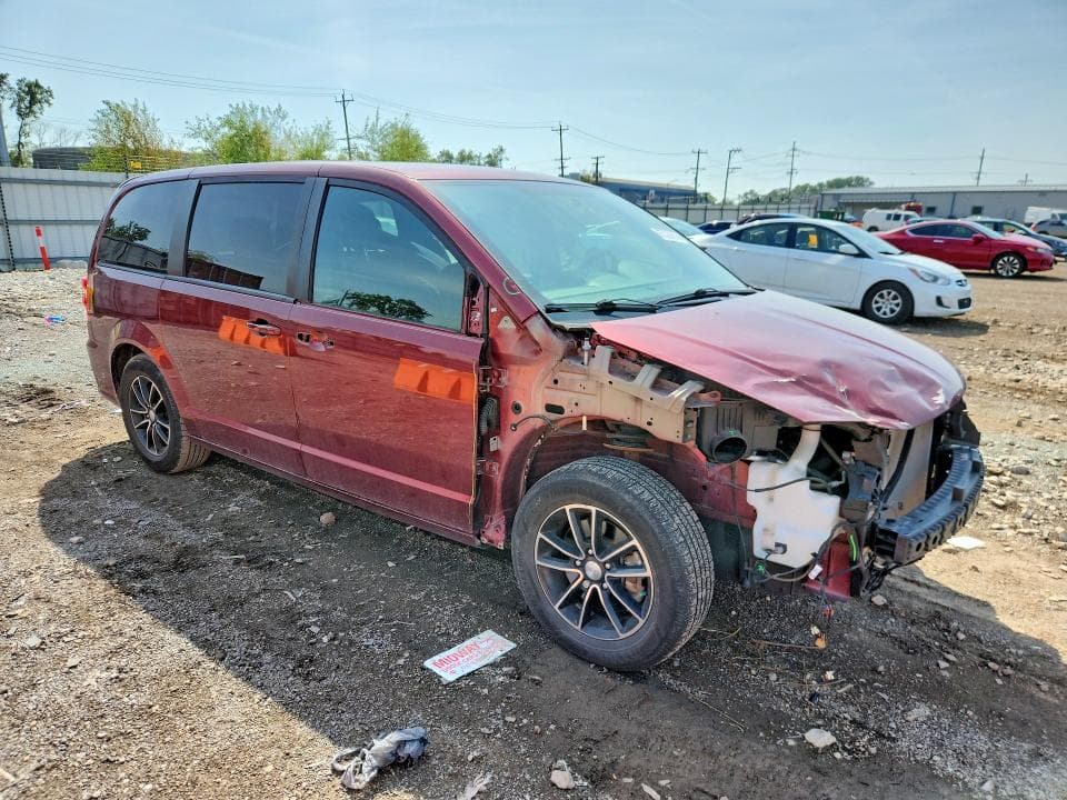 2018 DODGE GRAND CARAVAN SE 4