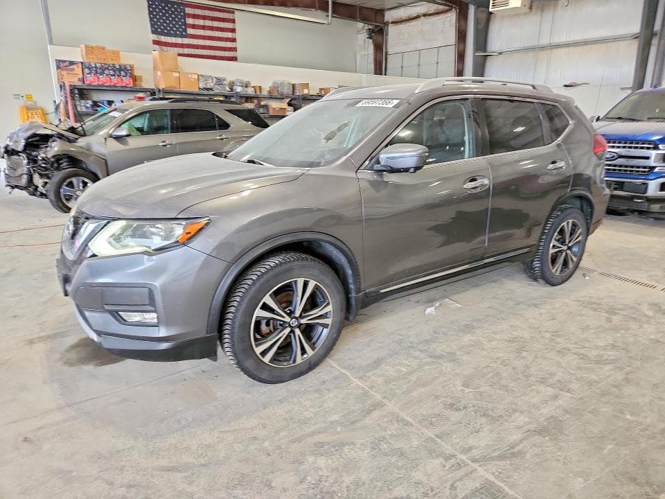 2017 NISSAN ROGUE SL - 1