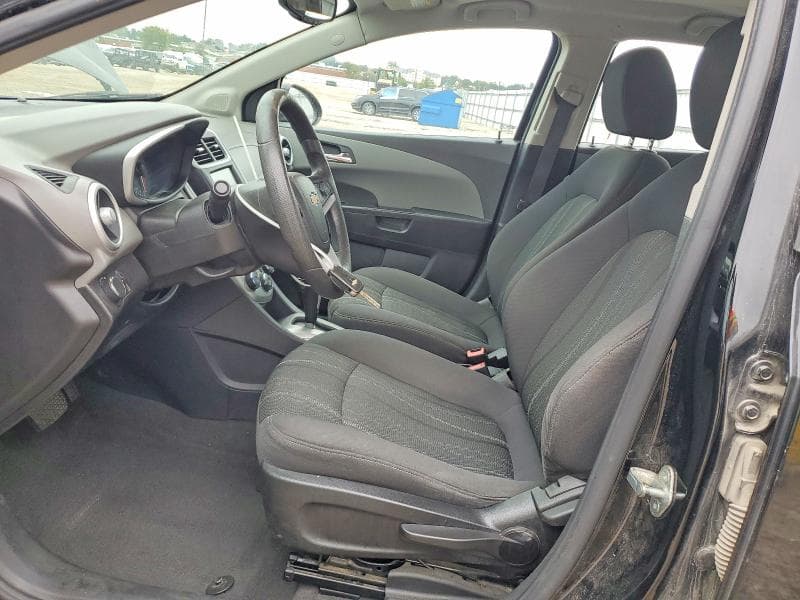 2017 CHEVROLET SONIC 7