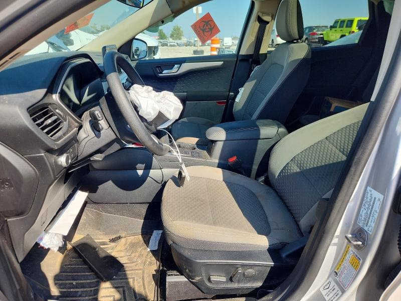 2020 FORD ESCAPE SE 7