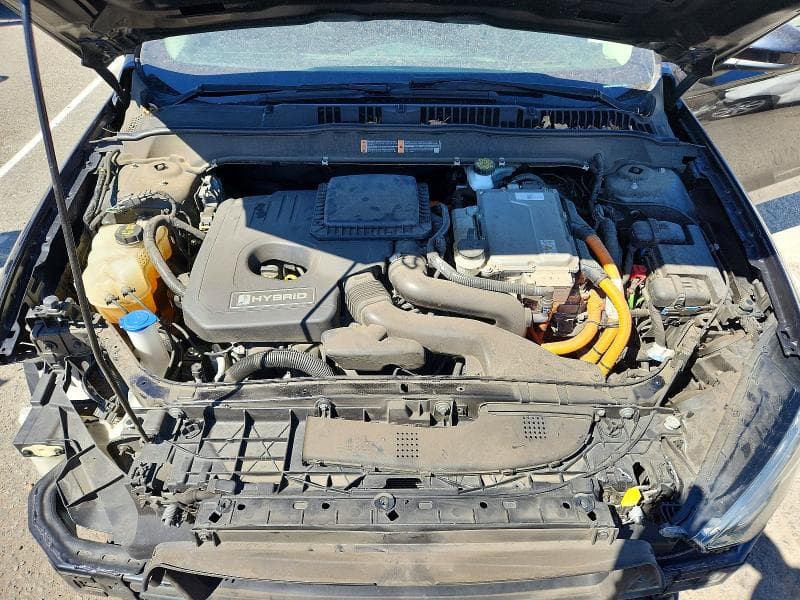2020 FORD FUSION SE 11