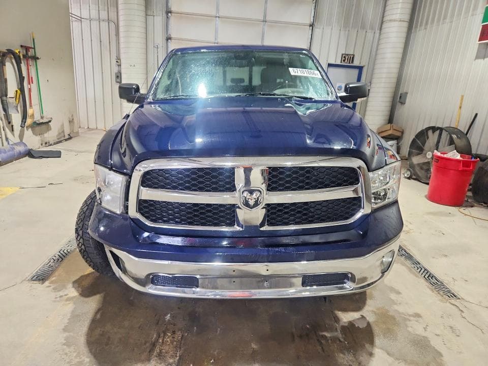 2018 RAM 1500 SLT 5