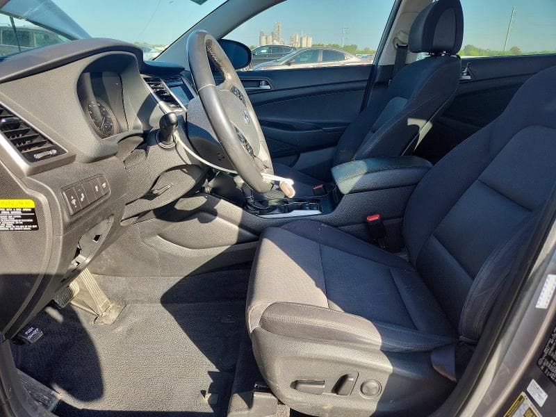 2017 HYUNDAI TUCSON VALUE 7