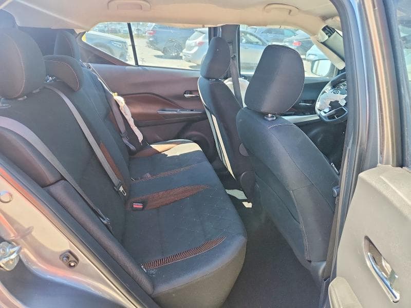 2020 NISSAN KICKS SR 11