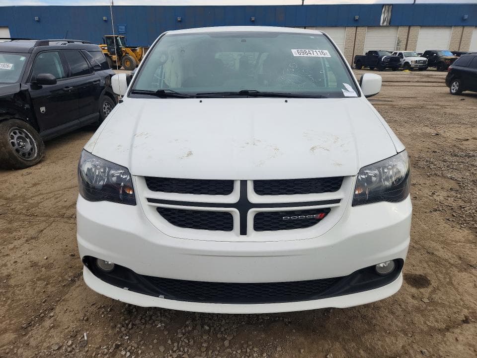 2017 DODGE GRAND CARAVAN GT 5