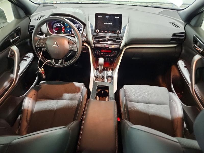 2024 MITSUBISHI ECLIPSE CROSS LE 8