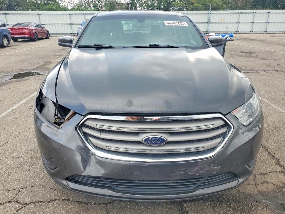 2018 FORD TAURUS SEL 5