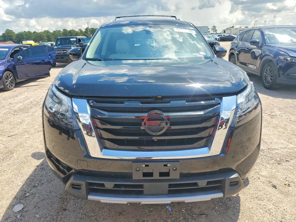 2025 NISSAN PATHFINDER SL 5