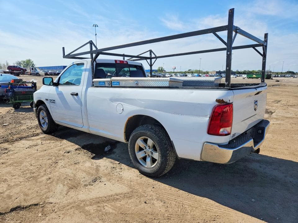 2018 RAM 1500 ST 2