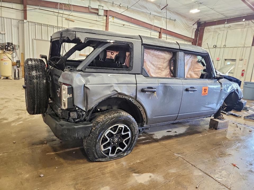2024 FORD BRONCO BIG BEND 3