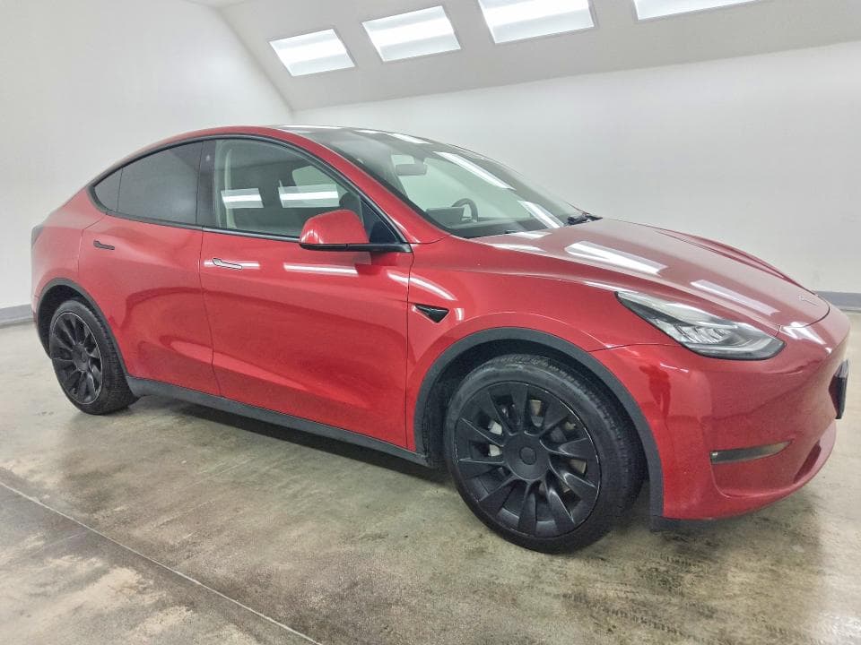 2022 TESLA MODEL Y 4