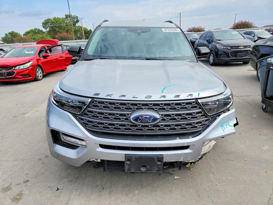 2023 FORD EXPLORER XLT 5
