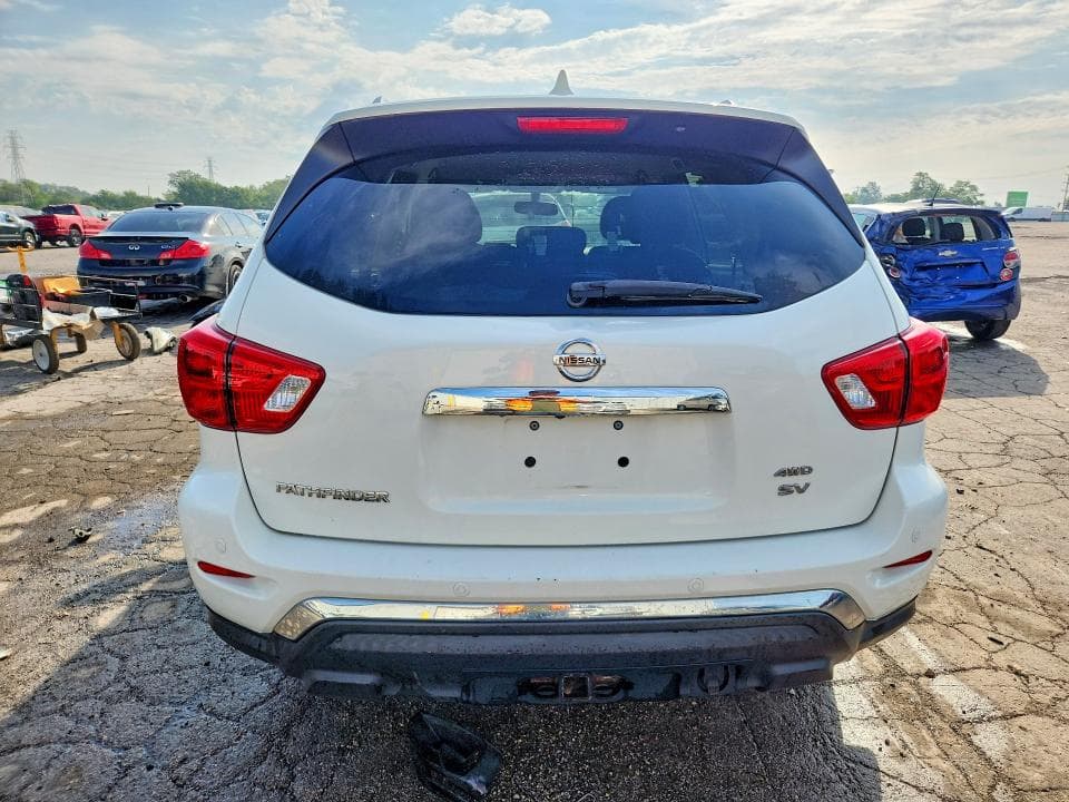 2019 NISSAN PATHFINDER SV 6