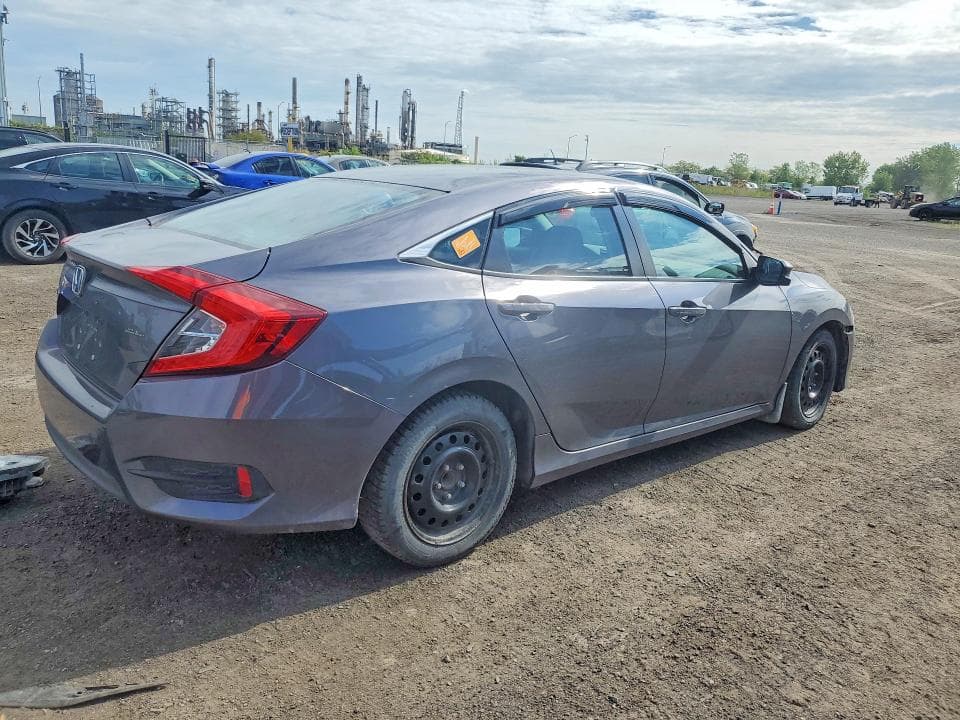 2018 HONDA CIVIC EX 3