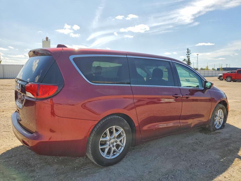 2017 CHRYSLER PACIFICA TOURING 3