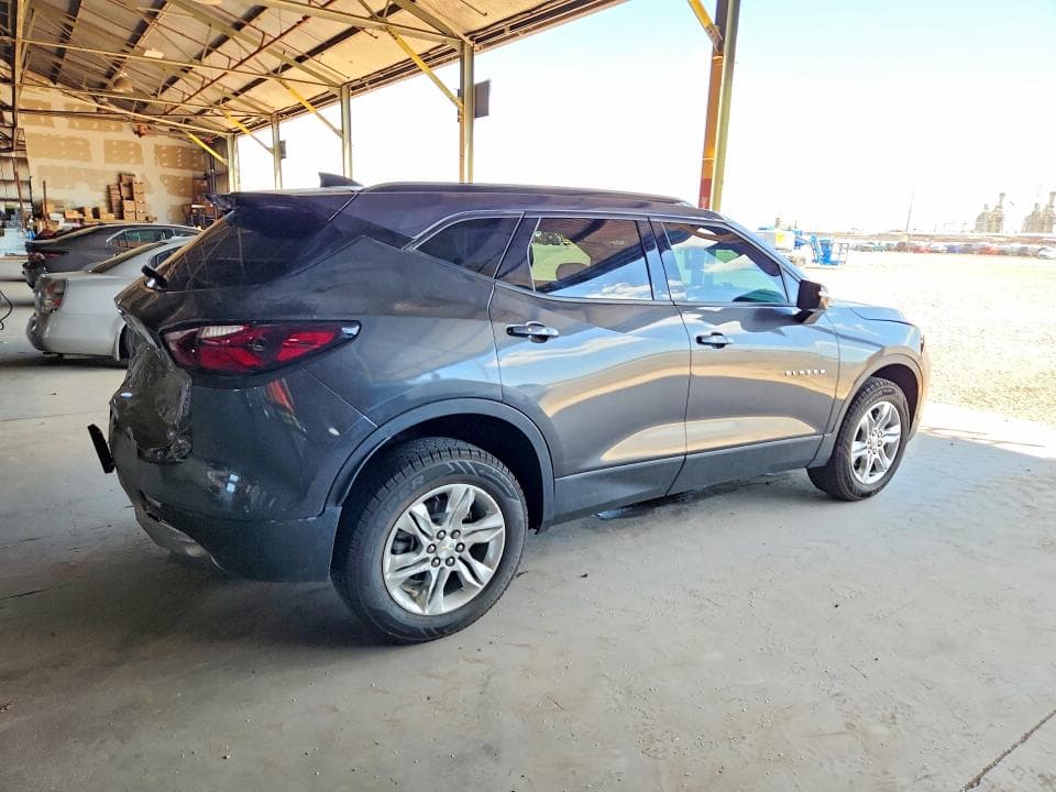 2021 CHEVROLET BLAZER 1LT 3