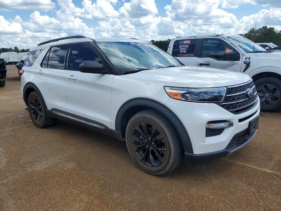 2020 FORD EXPLORER XLT 4