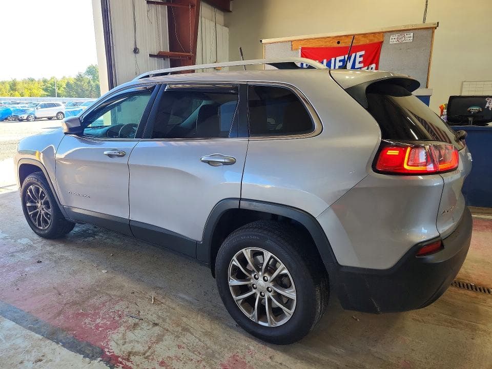 2019 JEEP CHEROKEE LATITUDE PLUS 2