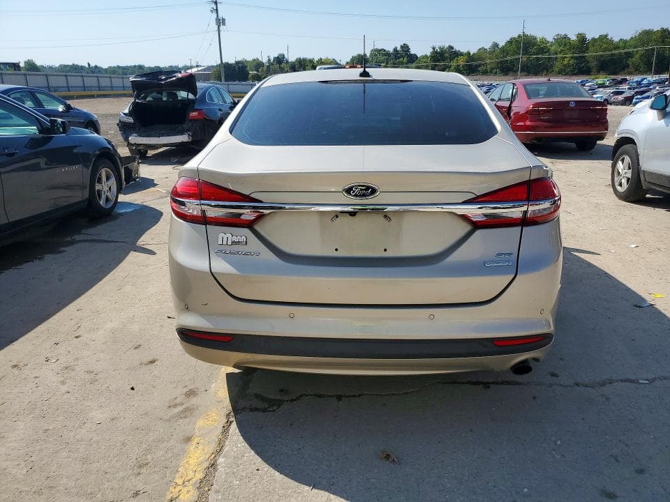 2017 FORD FUSION SE 6