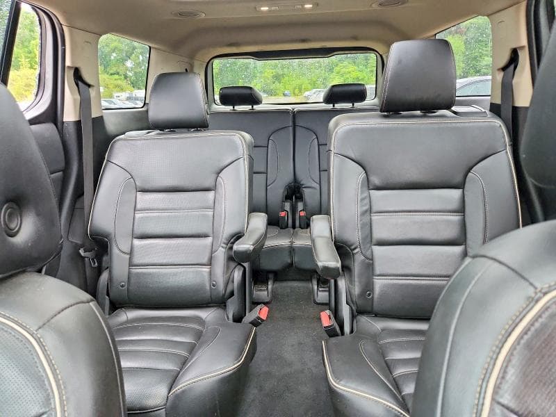 2017 GMC ACADIA DENALI 10