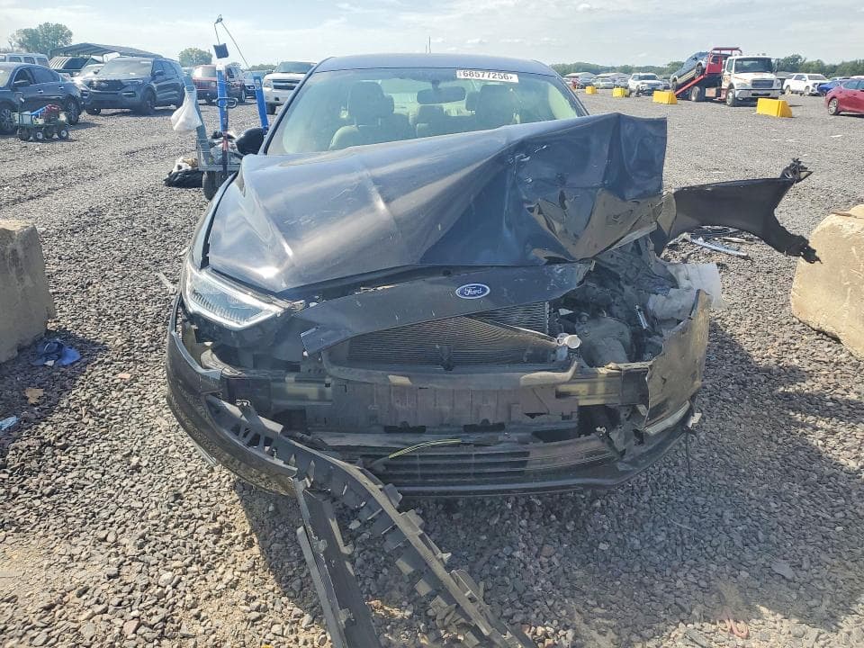2017 FORD FUSION SE 5