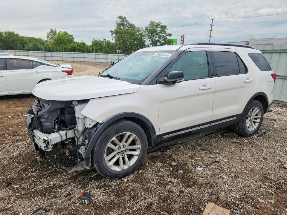 2017 FORD EXPLORER XLT - 1