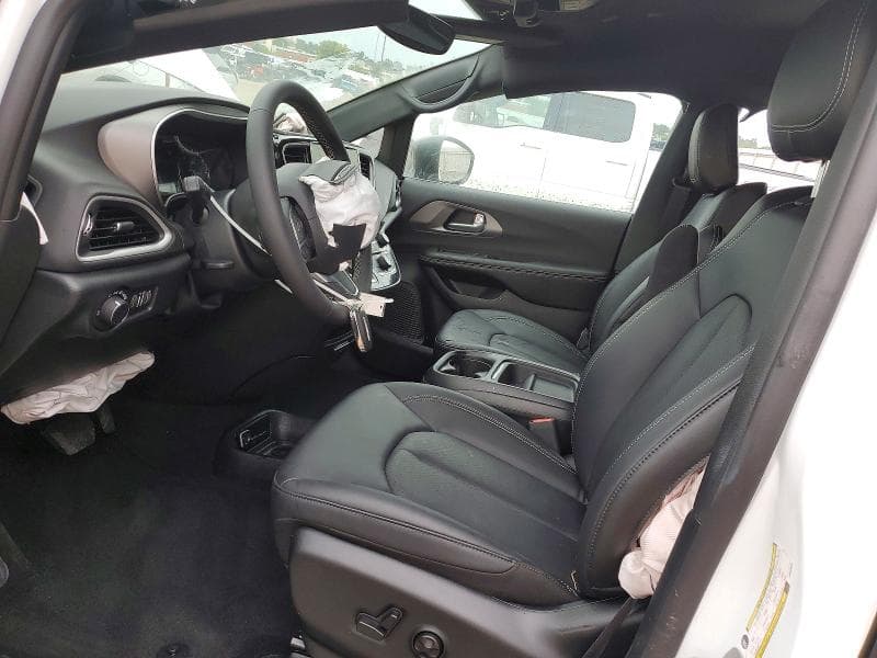 2027 CHRYSLER PACIFICA SELECT 7