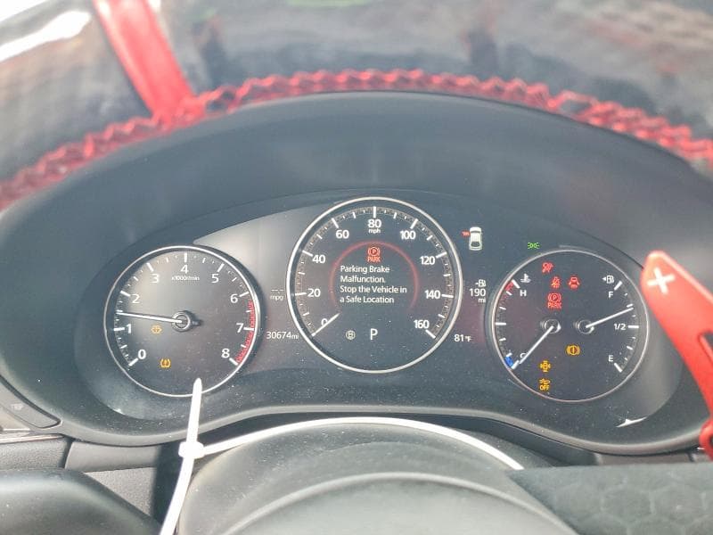 2023 MAZDA 3 PREMIUM PLUS 9
