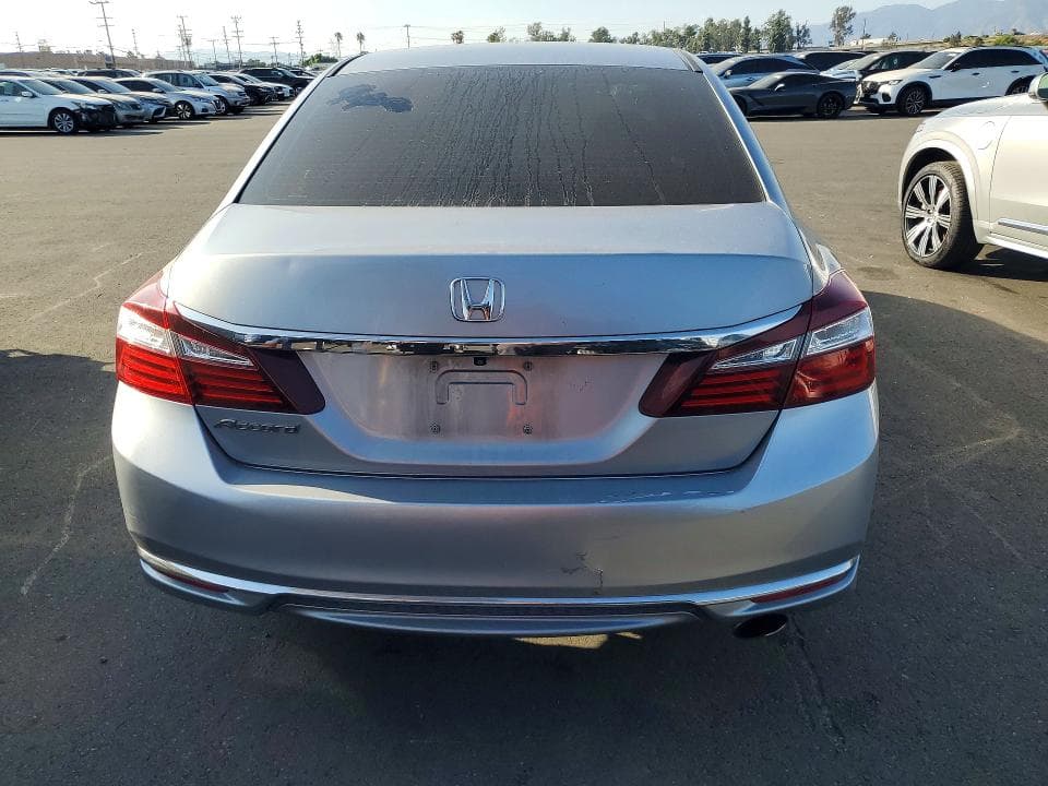 2017 HONDA ACCORD LX 6