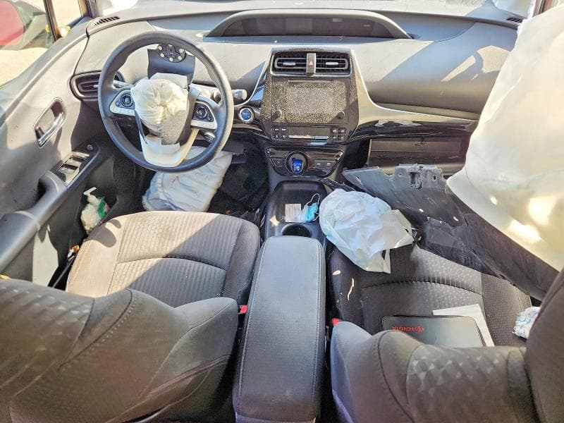 2018 TOYOTA PRIUS TWO 8