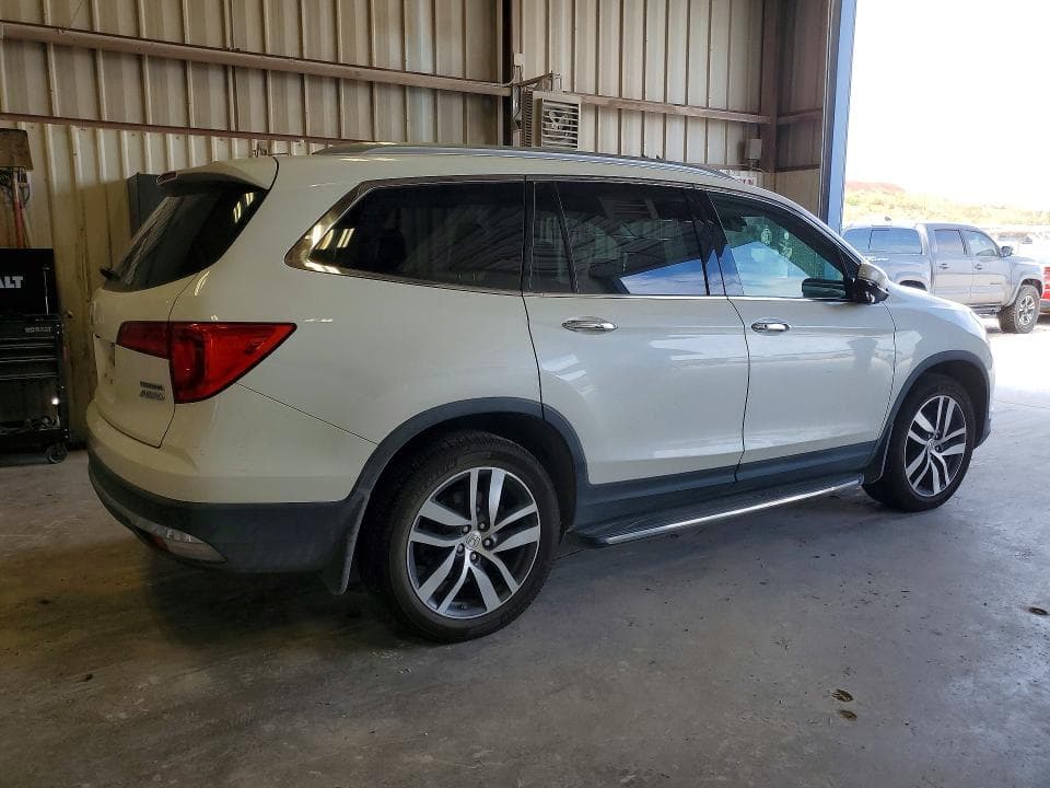 2017 HONDA PILOT TOURING 3