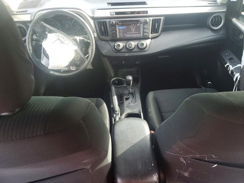 2018 TOYOTA RAV4 LE 8