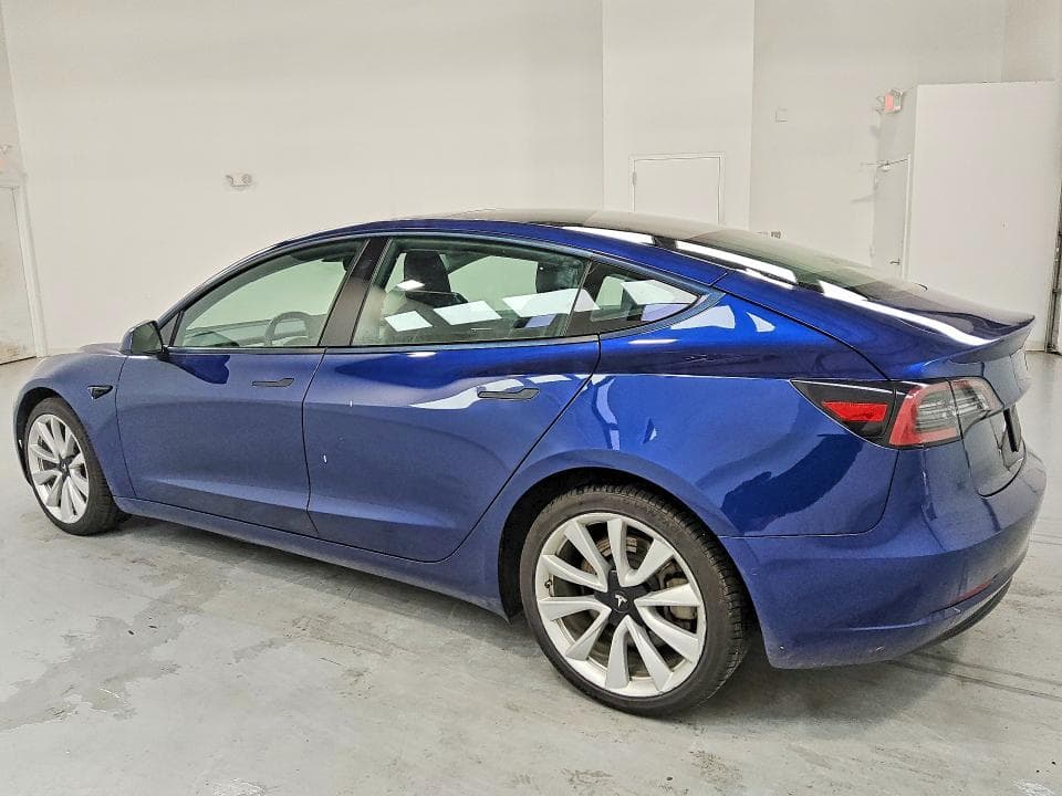 2022 TESLA MODEL 3 2
