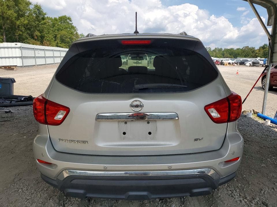 2018 NISSAN PATHFINDER SV 6